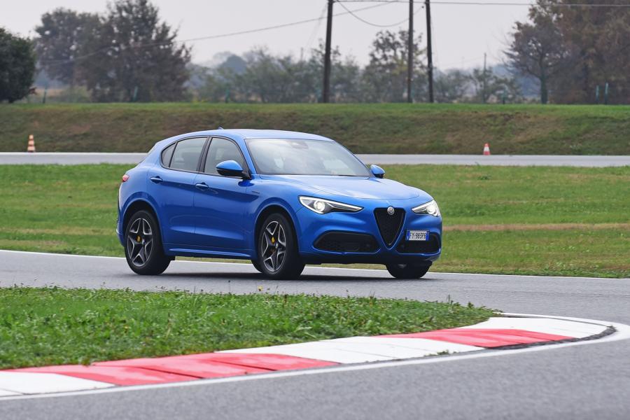  Alfa Romeo Stelvio Veloce (949) 2019 года  (фото 13 из 100)